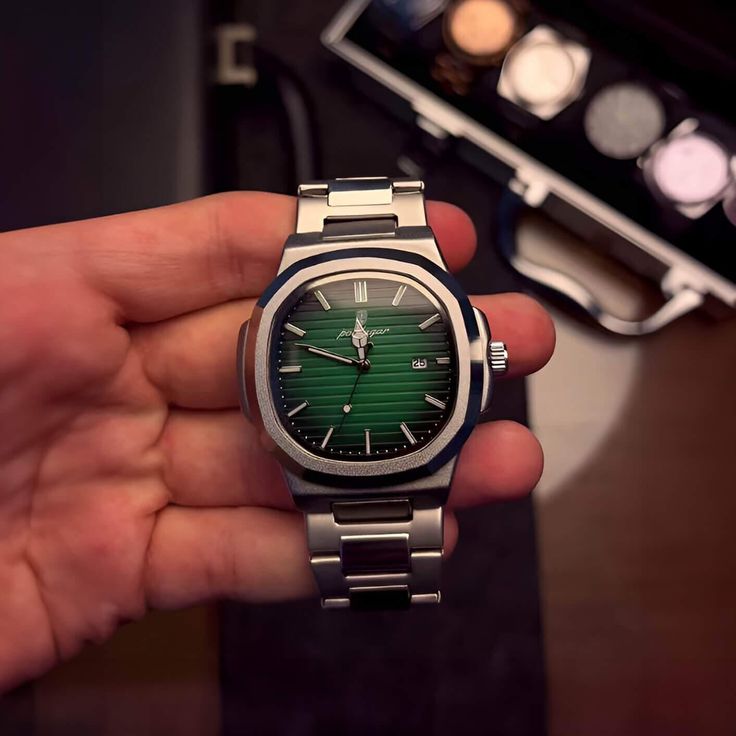 Prestige Silver Green